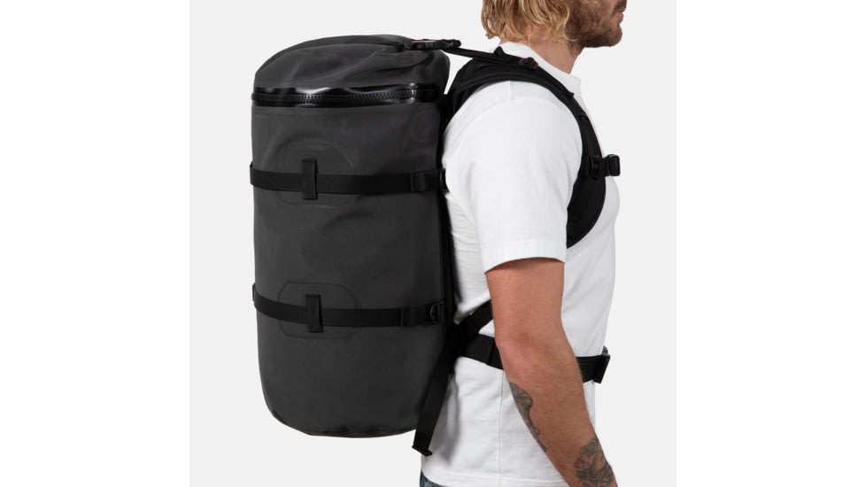 SLNT Submersible Cylinder Faraday Backpack, USA Berry Compliant, Black, 40L, DFT-40L-BER-B