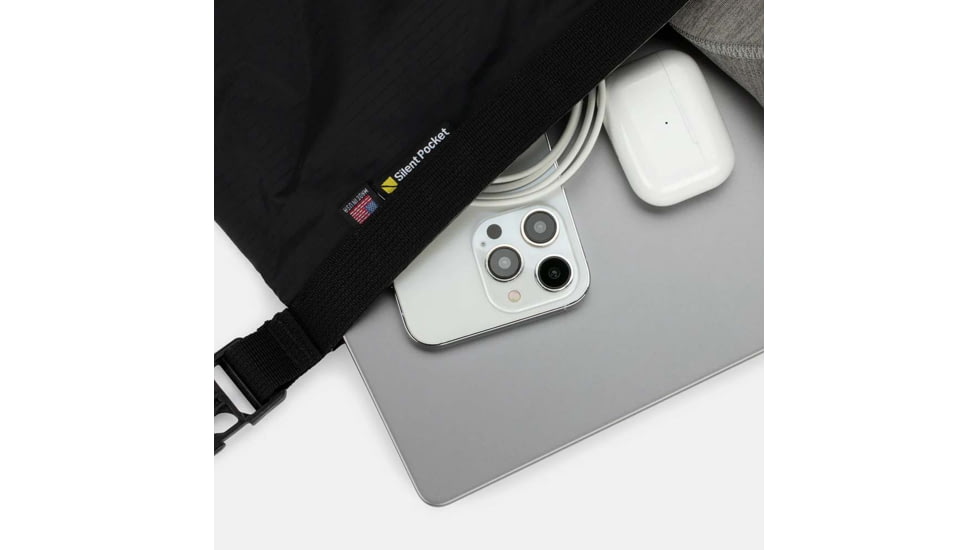 SLNT Submersible Cylinder Faraday Backpack, USA Berry Compliant, Black, 40L, DFT-40L-BER-B