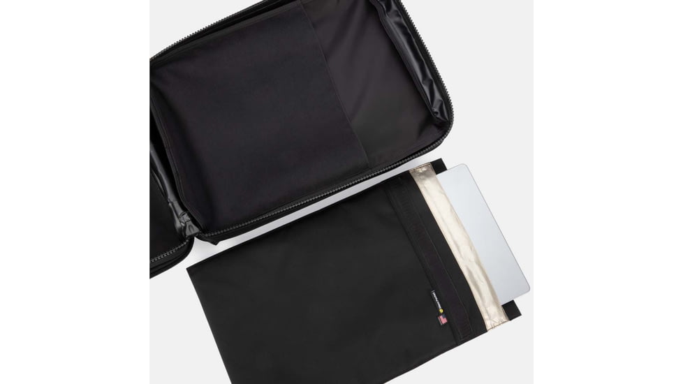 SLNT Submersible Faraday Backpack, USA Berry Compliant, Black, 23L, SP-DFT-BPB