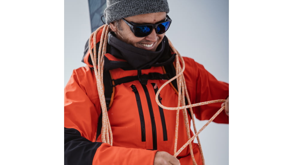 Smith Embark Sunglasses, Matte Black Frame, ChromaPop Glacier Photochromic Copper Blue Mirror Lens, 20461700358PS