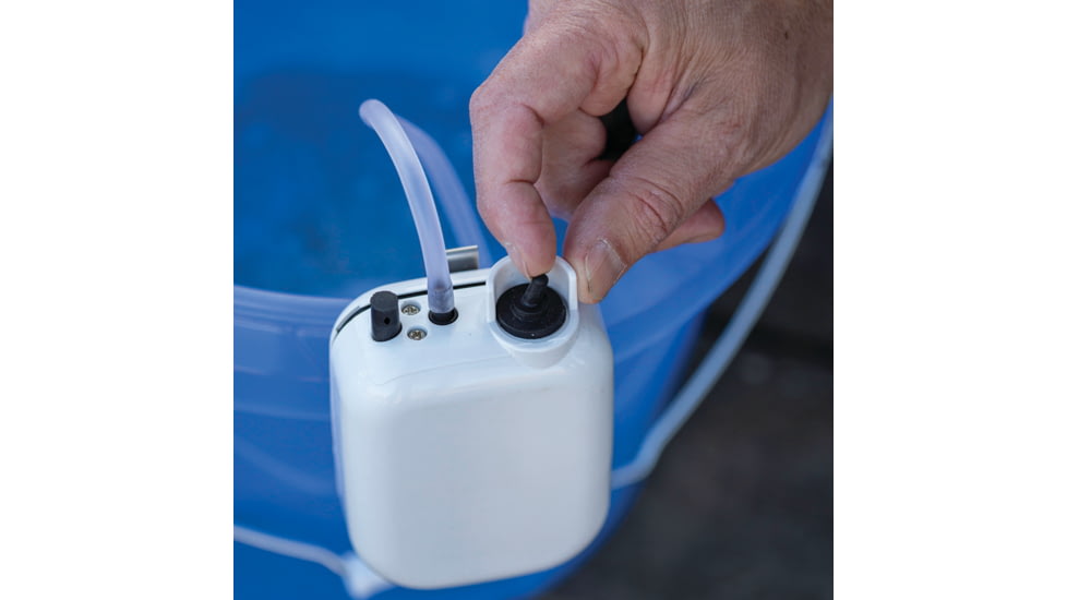 Smith's Sharpeners Portable Bait Bucket Aerator
