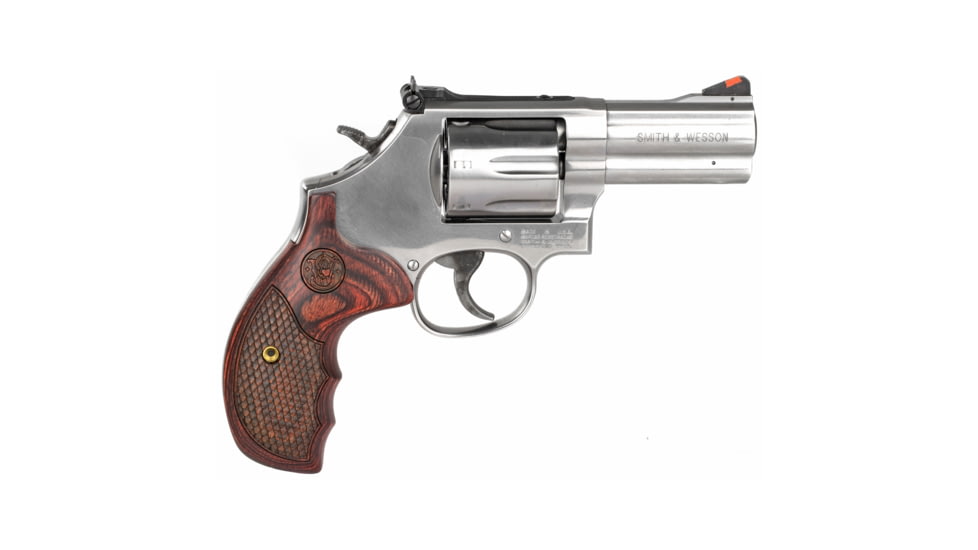 Smith &amp; Wesson 686 Deluxe Revolver, .357 Magnum/.38 Special, 3in Barrel, L Frame, Adjustable, Stainless Frame, Wood Grip, 7 Round Cylinder, 150713