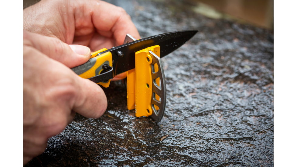 Smiths Trail Breaker Folding Knife, 3.5in, 420 Stainless Steel, Black, Drop Point Blade, Orange/Gray, SP-51005