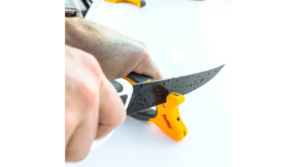 Smiths Curved Fillet Knife