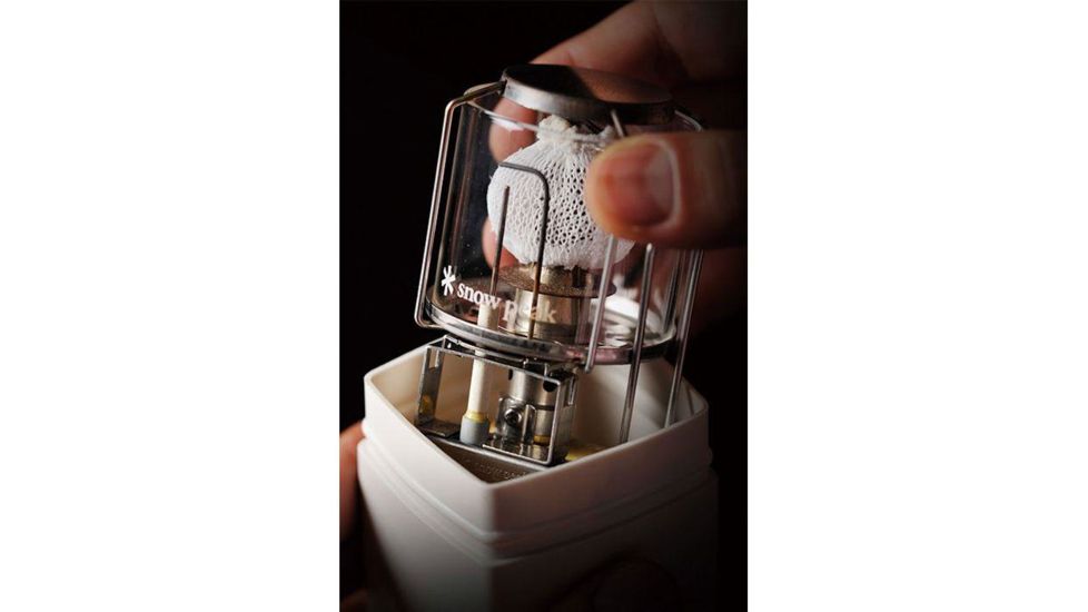 Snow Peak GigaPower Lantern, Auto, One Size, GL-100AR