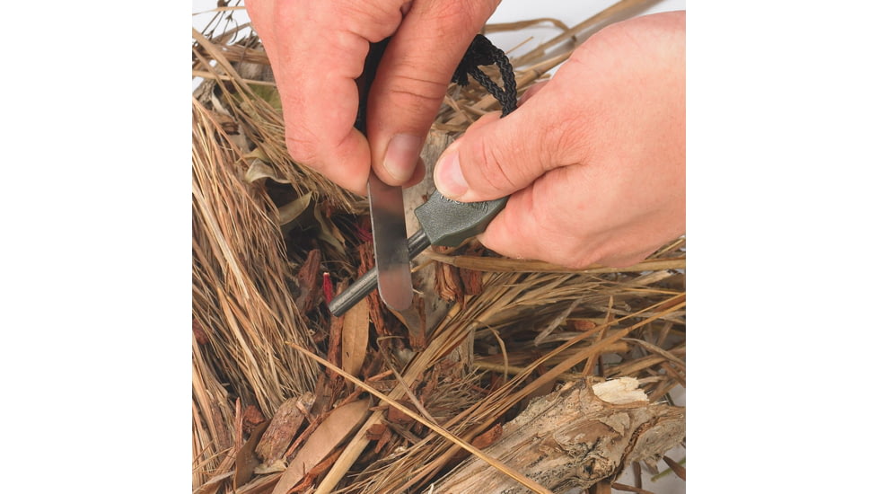 SnugPak Ndur-Fire Steel &amp; Strike, Olive, Small, 21315