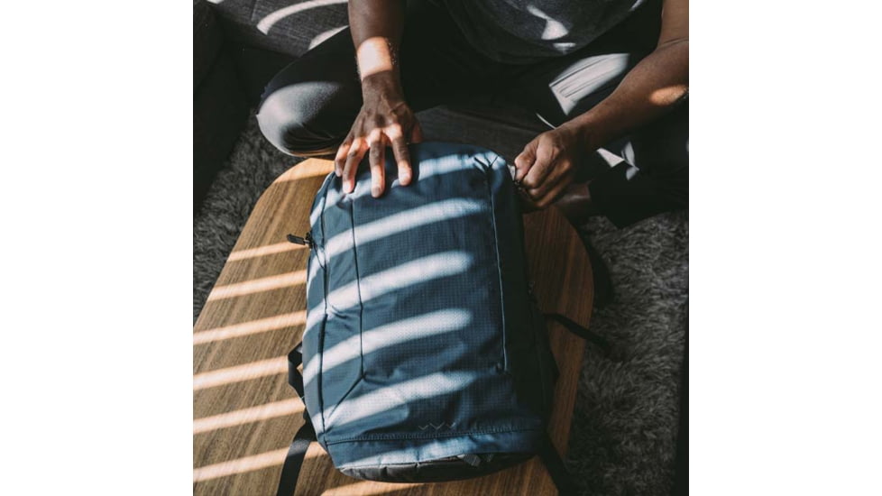 SOG Specialty Knives &amp; Tools Surrept/24 Cs Daypack - Steel Blue - 89-71-04-31