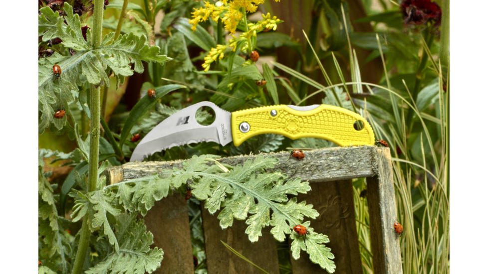 Spyderco Ladybug3 Salt Yellow FRN Handle, H-1 Hawkbill Fold Knife LYLS3HB