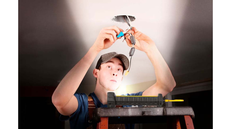 Stanley LED 500 Lumen Bright Bar Work Light, Yellow/Black, BB24PS