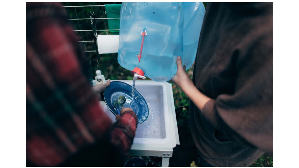 Stansport 5 Gallon Collapsible Water Carrier 48266