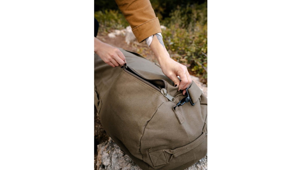 Stansport Duffel Bag w/ Zipper - O.D. - 21x36in 1230