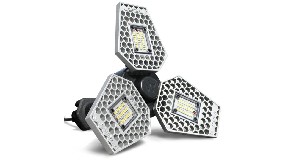STKR Concepts Trilight Shop Light 3000 Lumens W/adjustable Heads