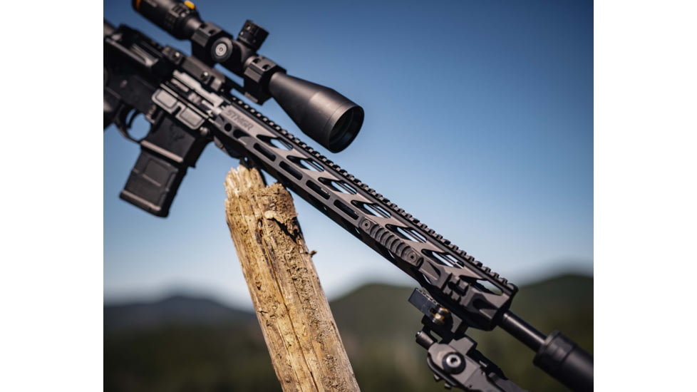STNGR RPTR M-Lok Free Float Handguard for AR15/M4, Anodized Black, 15 in, 15RM
