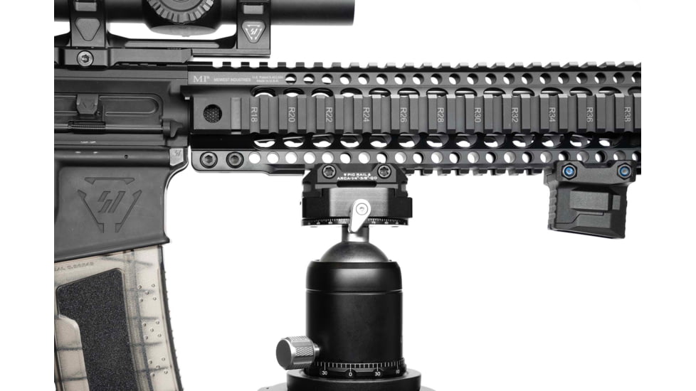 Strike Industries ARCA QD Picatinny Adatper, 1/4in and 3/8in Threads, Black, One Size, SI-ARCA-TRI-PADA-BK