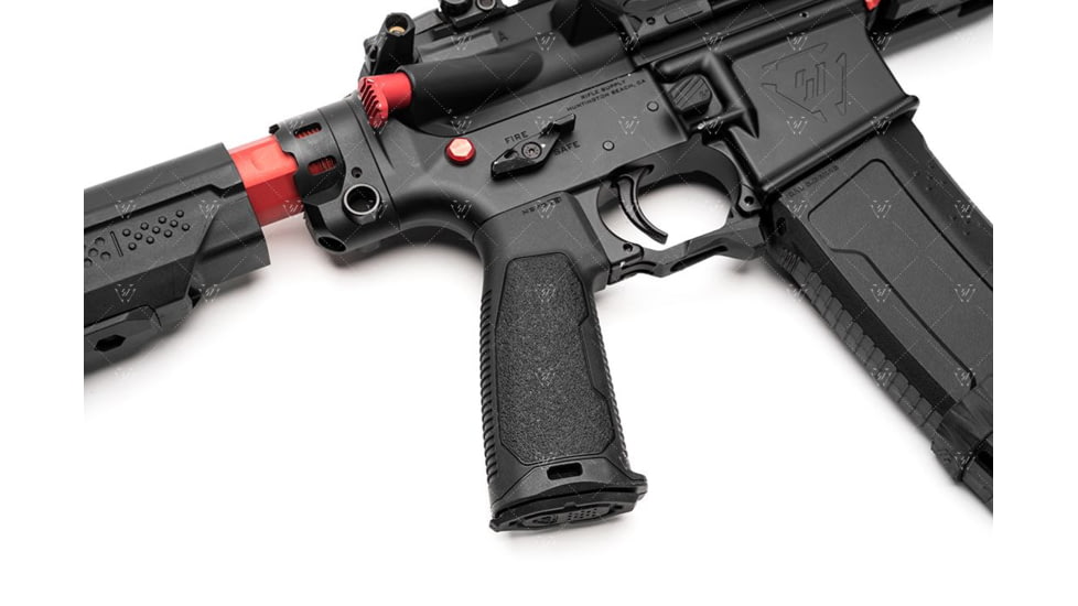 Strike Industries Flat Top AR15 Rubber Over-Mold Pistol Grip without Beavertail in 15 Degree, Black, SI-AR-NBPG-15