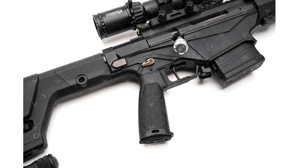 Strike Industries Flat Top AR15 Rubber Over-Mold Pistol Grip without Beavertail in 15 Degree, Black, SI-AR-NBPG-15