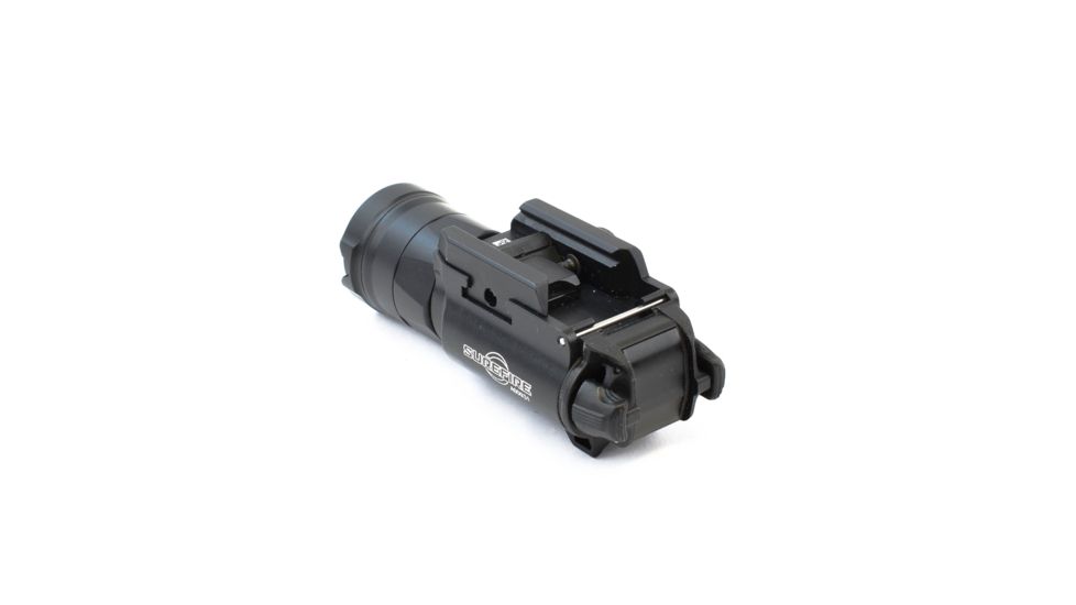 SureFire MasterFire X300 Ultra Weapon Light, 6V, Universal/Picatinny Thumb Screw Rail Mount, 600 Lumens, Z-Xbc Push/Toggle Switch, Black, X300UH-B