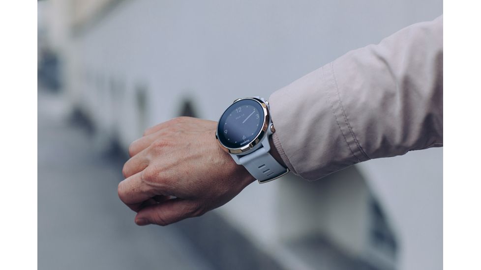 Suunto Spartan Sport Wrist HR Multisport GPS Watch, Gold SS023405000