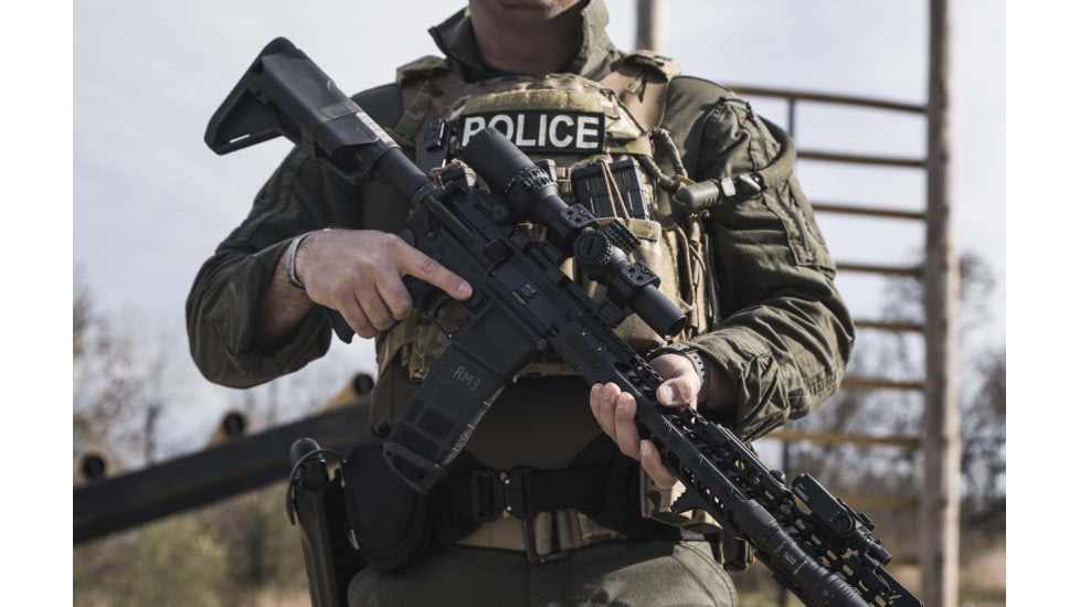 Swampfox Arrowhead LPVO Rifle Scope, 1-6x24mm, 30mm Tube, Second Focal Plane, MOA Reticle, Black, ARH16241-M