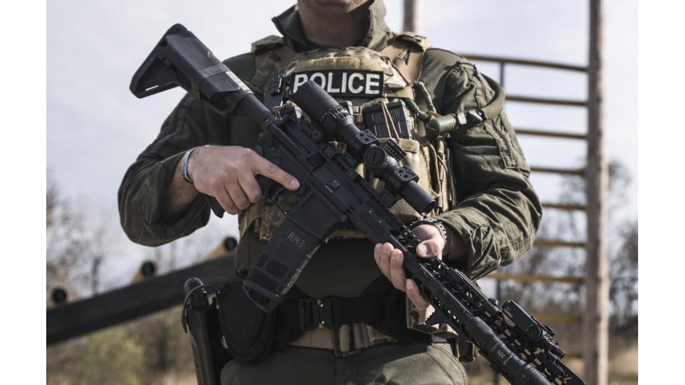 Swampfox Arrowhead Riflescope, 1-6X24, 30mm Tube, Second Focal Plane, IR Green MOA Reticle, Black, ARH16241-GM