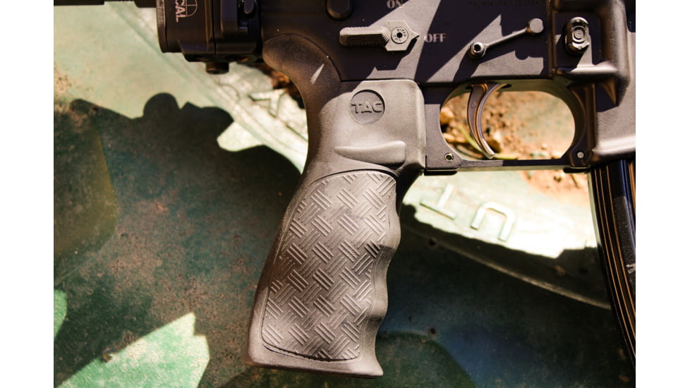 TAC AR Over Molded Pistol Grip, Dark Earth Tan, CS01-DE