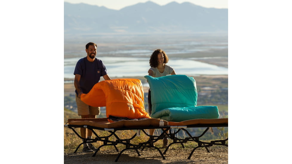 TETON Sports Celsius 0 F Sleeping Bag, Right Zipper, Orange/Grey, Regular, 1174R
