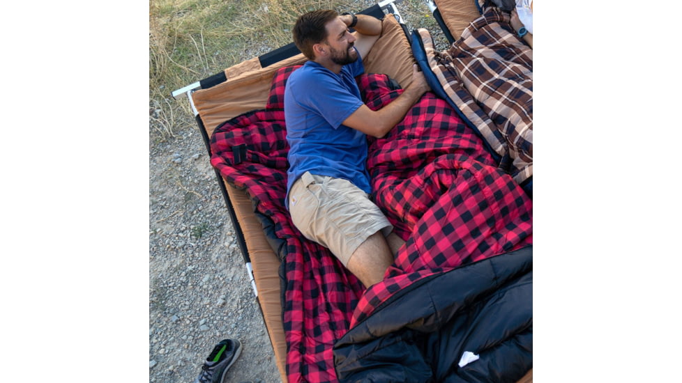 TETON Sports Celsius XXL 0 F Sleeping Bag, Right Zipper, Black/Red, 2XL, 101R