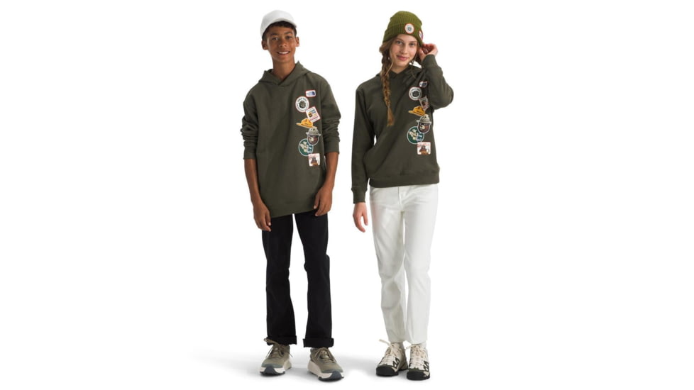 The North Face The North Face Teen Smokey Camp Fleece Pullover Hoodie, NF0A8B1U-2CP-L