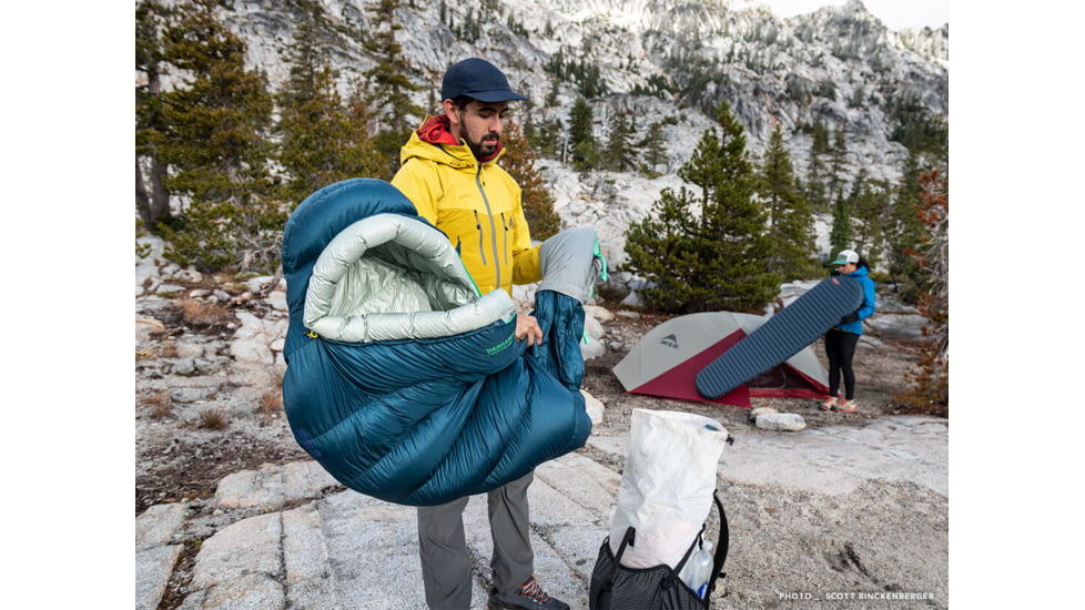 Therm-a-Rest Hyperion 20F/-6C Sleeping Bag, Regular, Deep Pacific, 10723