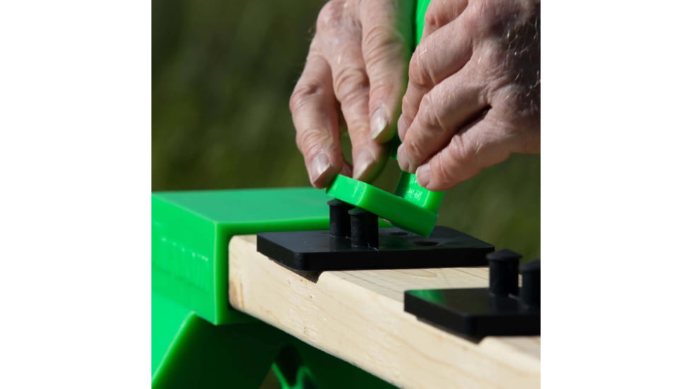 Throom Targets Bounceback Plate Rack 6in Round Target Kit, Green, 11006-0116