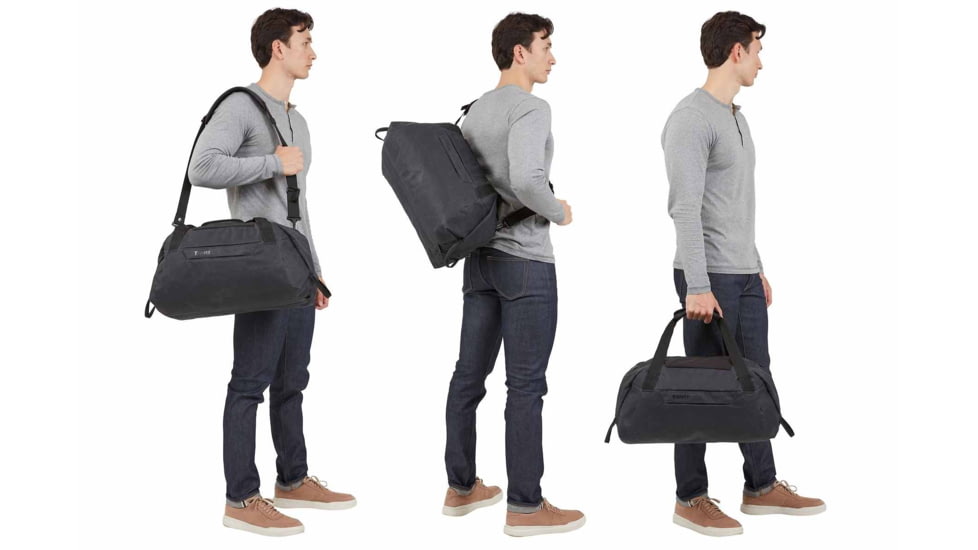 Thule Aion 35L Duffel, Black, 3204725