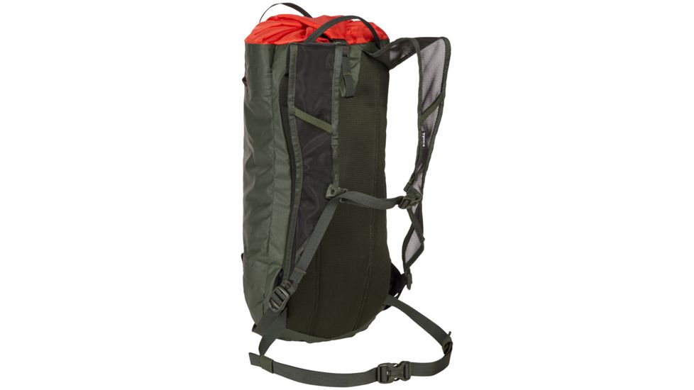 Thule Stir 15 L Backpack, Dark Forest, 3203558