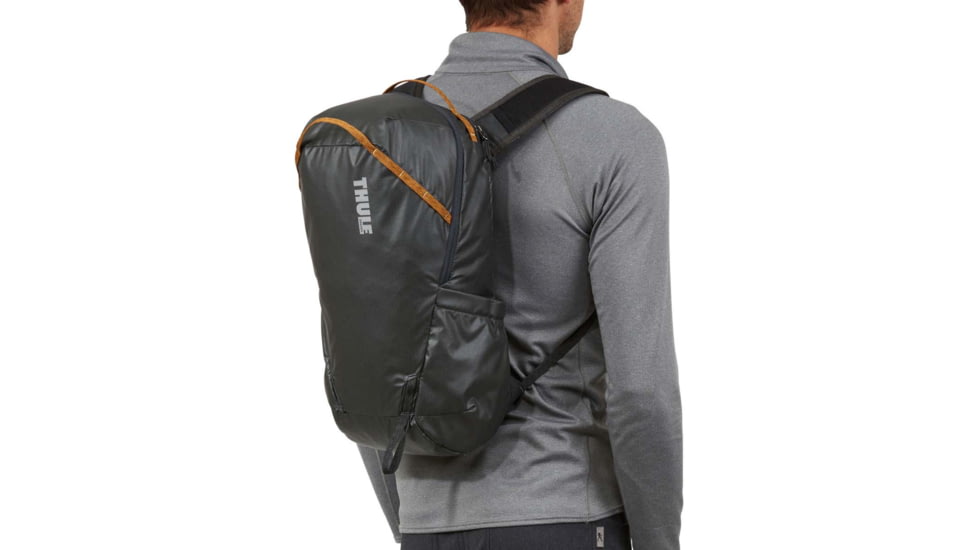 Thule Stir 18L Backpack, Obsidian, 18L, 3204088
