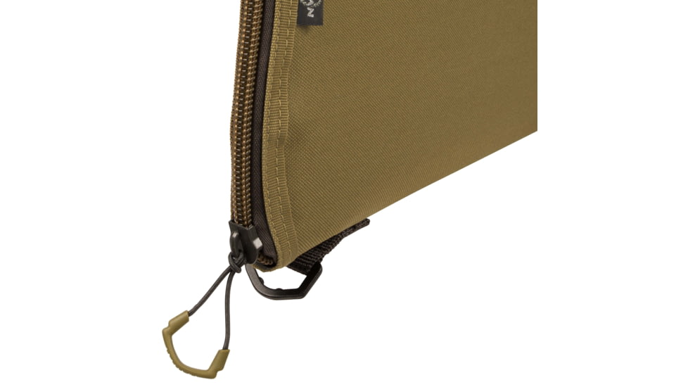 Titan 37in Lockable Sumac Compound Bow Case, Realtree Edge Camo, 6087