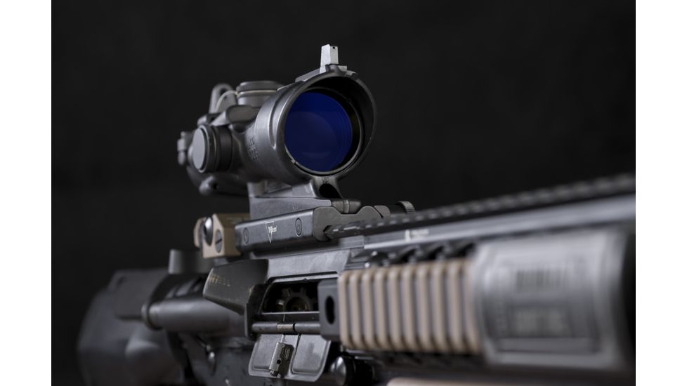 Trijicon 4x32 ACOG Scope M4A1 Amber Center Illumination TA01NSN