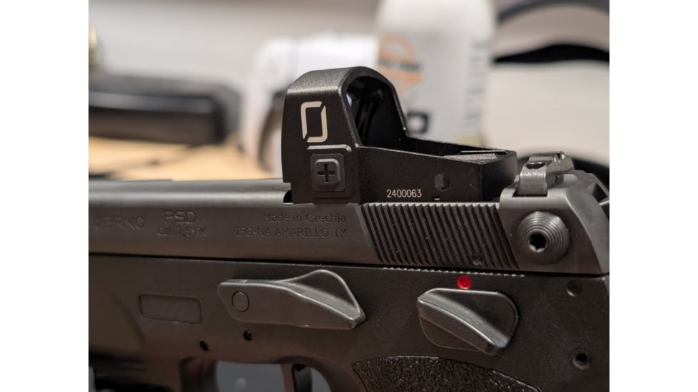 U.S. Optics 1x24mm Rise Reflex Red Dot Sight, 3 MOA Red Dot, Matte Black, Small, RISE