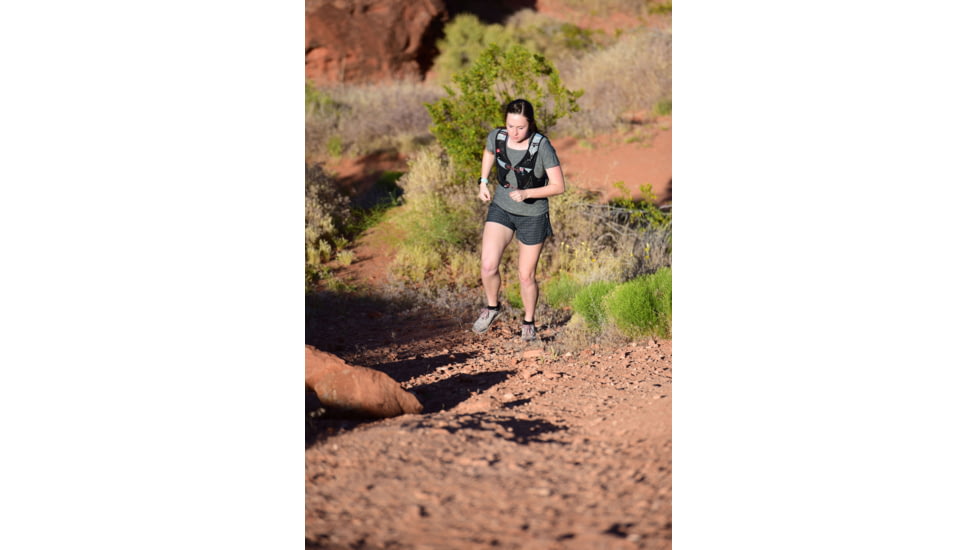 Ultraspire Momentum 2.0 Race Vest, Black/Red, Small, UA123BKSM