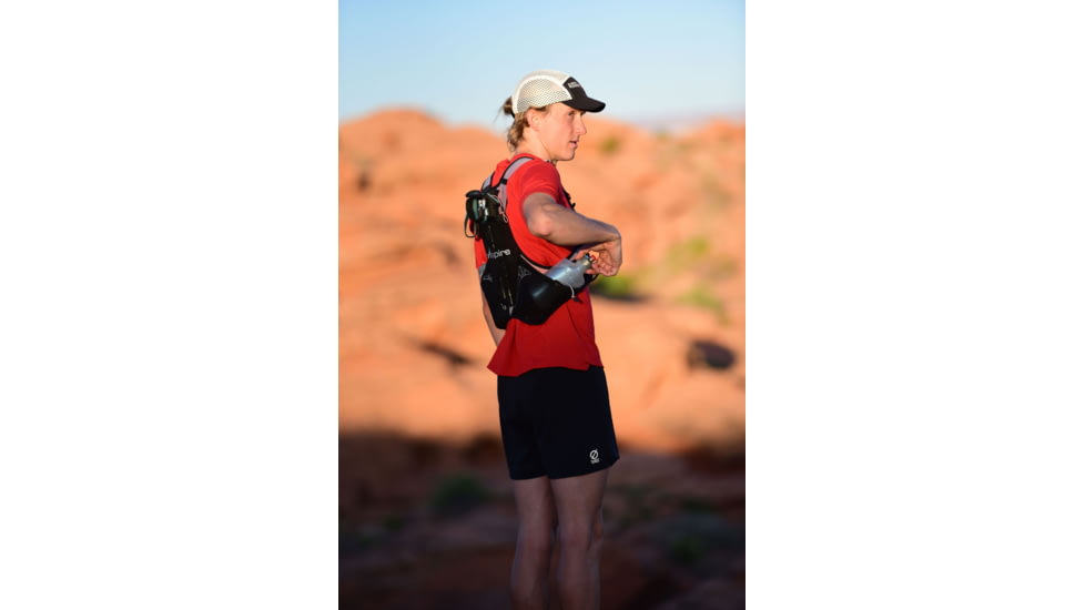 Ultraspire Momentum 2.0 Race Vest, Black/Red, Small, UA123BKSM