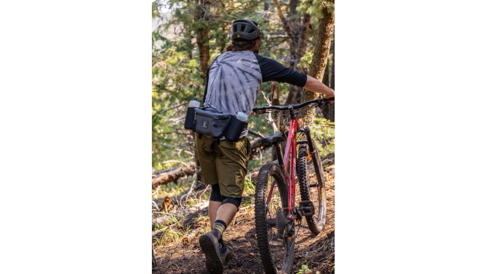 Uncharted Supply Co. The Park Pack, Gunmetal, SU-P2R-U-GM