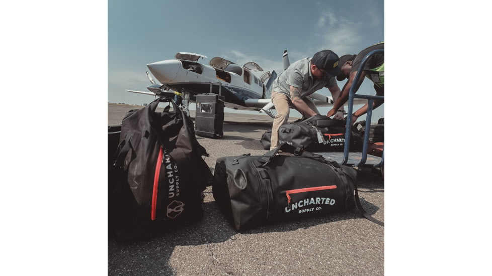 Uncharted Supply Co. The Vault - 65L Duffel Bag, BG-D6F-60L-BK