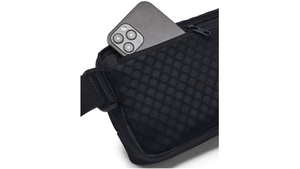 Under Armour Loudon Waist Bag Crossbody, Black, OSFM, 1378418003OSFM