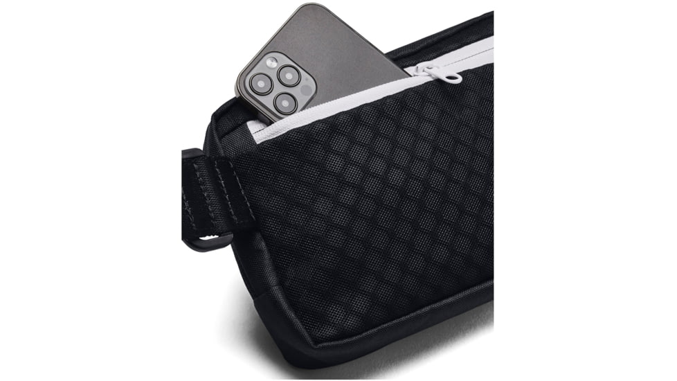 Under Armour Loudon Waist Bag Crossbody, Black/White, OSFM, 1378418001OSFM