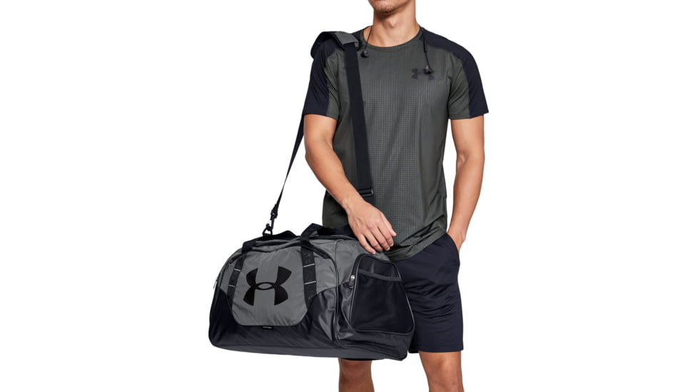 Under Armour UA Undeniable Duffle 3.0 Travel Duffel Bag, Graphite, Medium, 1300213040OSFA
