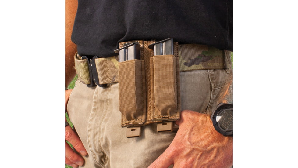 United States Tactical Double Pistol Mag Pouch, Coyote, UST-MOL01702