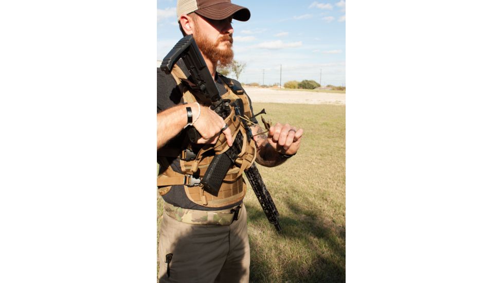 United States Tactical LBE Vest w/Elite Retention System, Coyote, One Size, UST-MOL00702