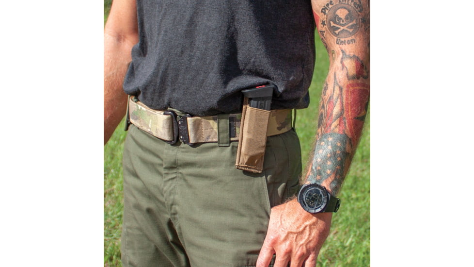 United States Tactical Single Pistol Mag Pouch, Coyote, UST-MOL01602