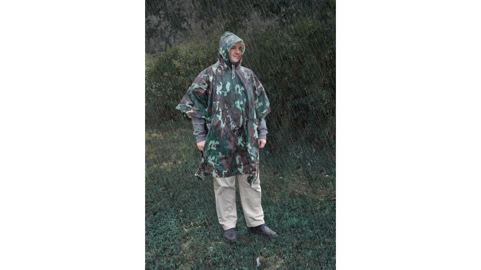 UST All-Weather Poncho Adult, Camo 20-RNW0018-34