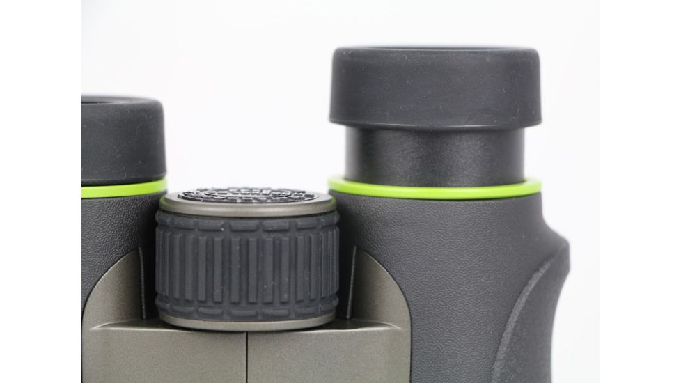 Vanguard Endeavor ED IV 10x42 mm Binocular, Black, Endeavor ED IV 1042