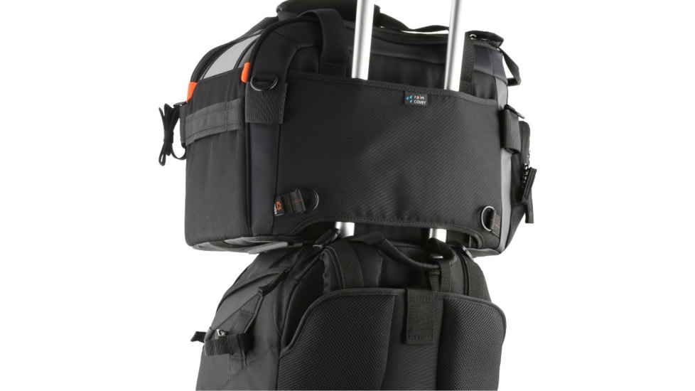 Vanguard Quovio Multimedia Carrying Bag, Black Quovio 36