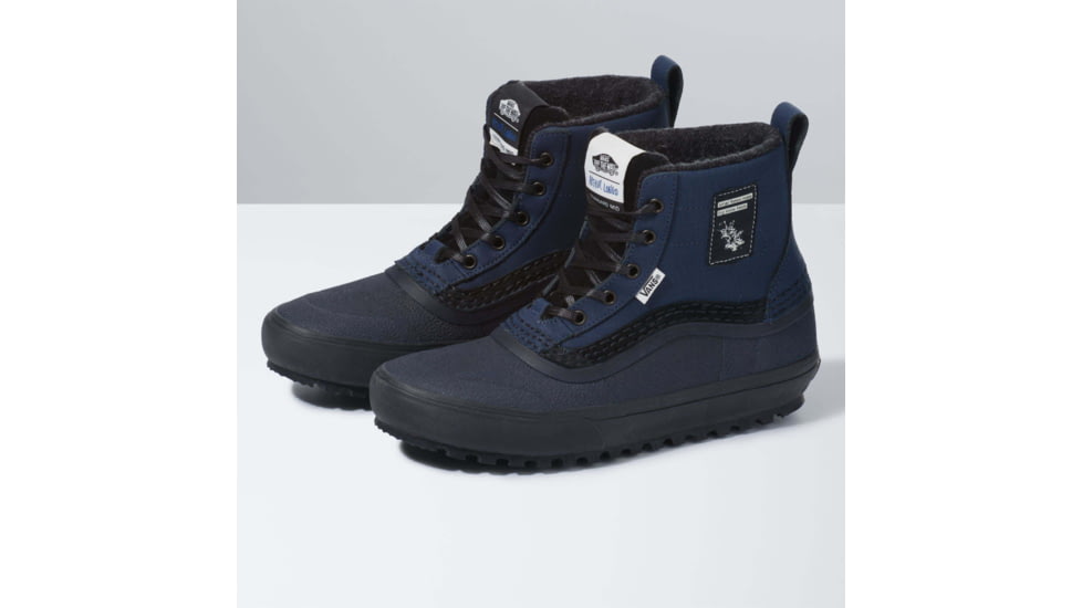 Vans Standard Mid MTE Winter Boot, Blue/Black, 9 US, VN0A54FU-0CM-9